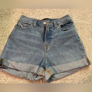 Urban Outfitters - BDG Light Blue Denim High-Rise jean Shorts